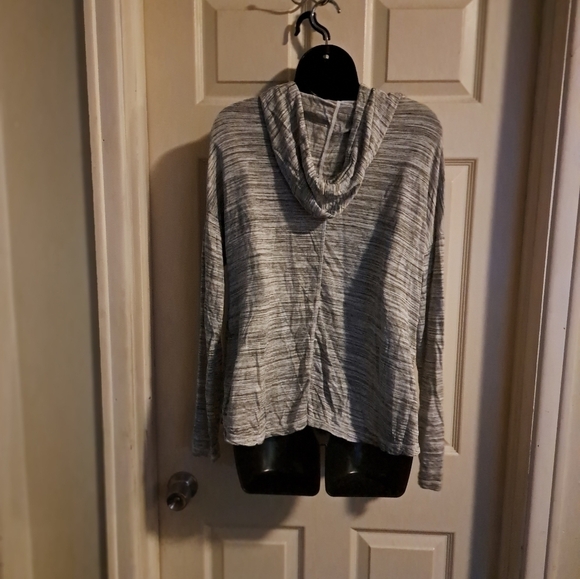 Gilligan O'Malley thin hoodie 5/$25 - Picture 2 of 3